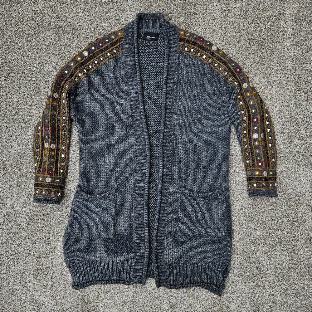 Zara Heavy Cardigan Sweater Thick Knit Gray Poncho Embroidered Women Medium RARE